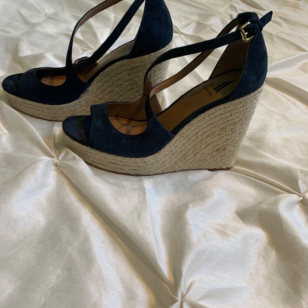 Ava & Aiden Blue Suede Leather Platform Wedge Sandals sz 8.5M - Picture 4 of 7